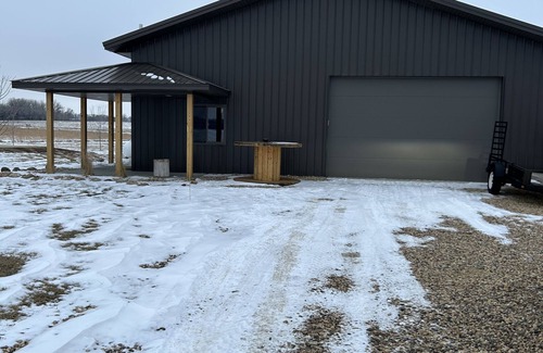 Big Stone City Cabina | 1BR cabin on Big Stone Lake