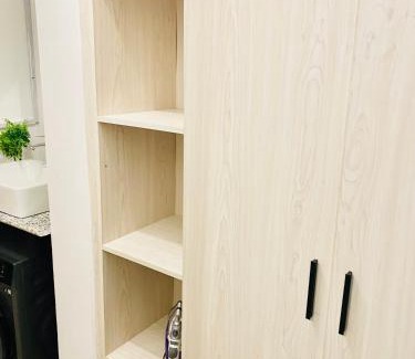 Manyimbo Apartamento | 1br CBD Pool Gym AirCon, washer, Wi-Fi