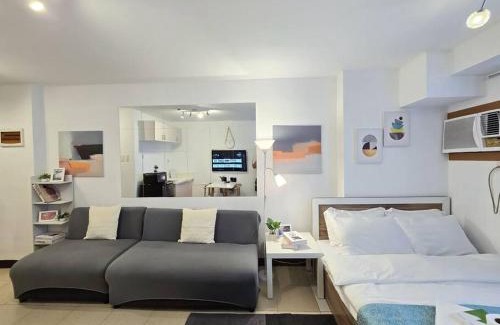 Pembo Apartamento | 1BR Condotel Ridgewood Towers Taguig City #RW14
