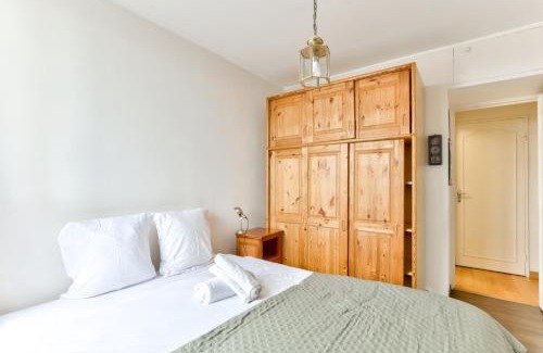La Villette Apartamento | 1BR Flat view on Eiffel Tower and Sacré-Coeur