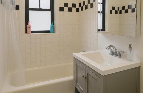 West Lakeview Apartamento | 1BR Fully Equipped & Central - Belmont rep
