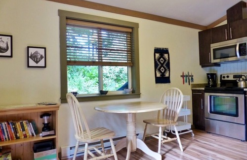 Port Renfrew Cabaña | 1BR - Garden View - Non Pet Friendly - Sleeps 2