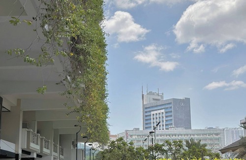 Paco Condominio | 1BR Gem in MNL w/Pool, Fast WiFi, Netflix Near Luneta US Embassy & Intramuros