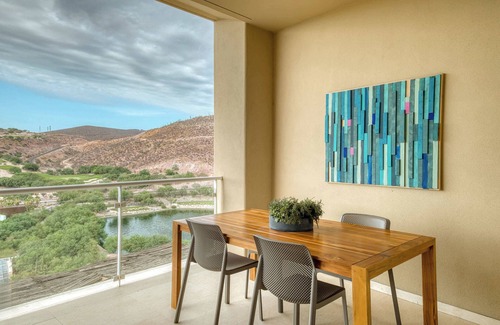 La Paz Apartamento | 1BR Golf View & Private Balcony at Vistamar