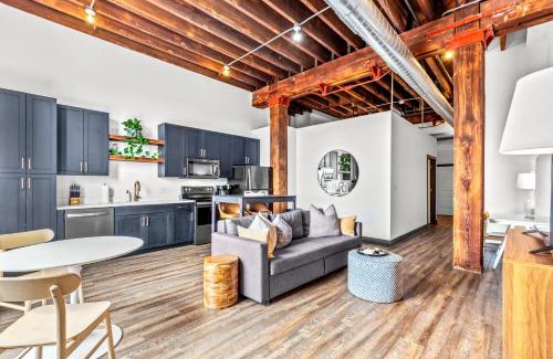 Downtown St. Louis Apartamento | 1BR Loft-Parking-Gym-Roof Deck-3H