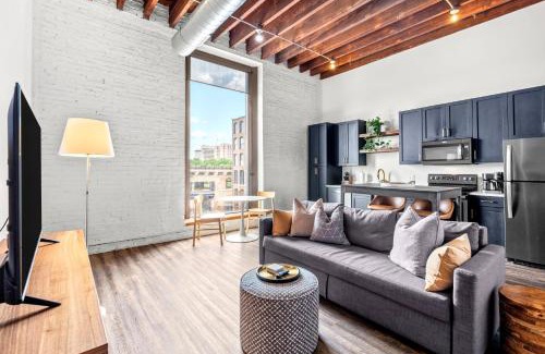 Downtown St. Louis Apartamento | 1BR Loft-Parking-Gym-Roof Deck-3H
