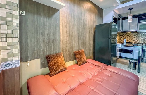 Sidoarjo Apartamento | 1BR Modern Suites at Tamansari Prospero Sidoarjo Apartment