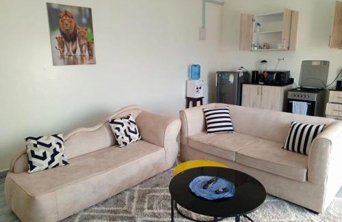 Central Province Apartamento | 1Br-near beach and Prideinn Shanzu Mombasa Kenya