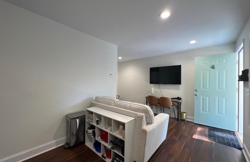 Greenville Apartamento | 1BR Near Downtown & Mountain Goat Coffee