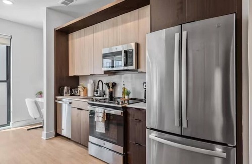 Pendleton Apartamento | 1BR OTR CBD Opulent - FreeParking/Gym/Rooftop Pool