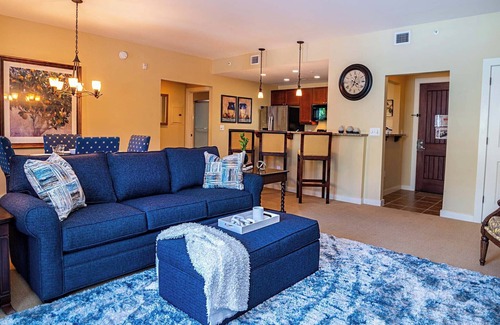 St. Augustine Condominio | 1BR pool front w/ patio- hot tub- sleeper sofa- near historic district