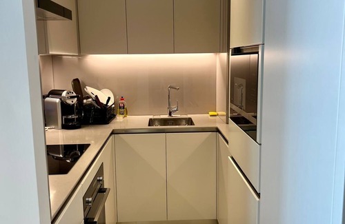 Dubai Marina Apartamento | 1BR serviced apartment at iconic Address Beach Resort