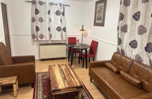 Peterborough Apartamento | 1BR-Sleeps2-Parking-QuietStay-CityCentre