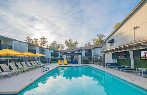 Paradise Valley Village Apartamento | 1BR Stone Creek - Walkable Stay with Pool, Family-Friendly - C257