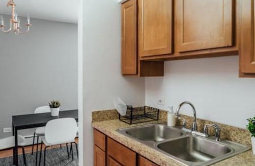 Lake View East Apartamento | 1BR Stylish Apartment, Perfect for Getaway - Oakdale 201