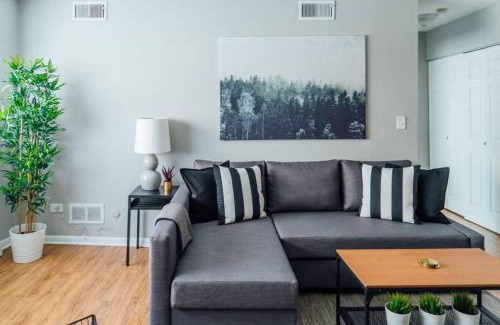 Lake View East Apartamento | 1BR Stylish Apartment, Perfect for Getaway - Oakdale 201