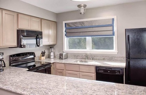 Ocean Ridge Condominio | 1br Su. Golf, Beach & Fishing Fun