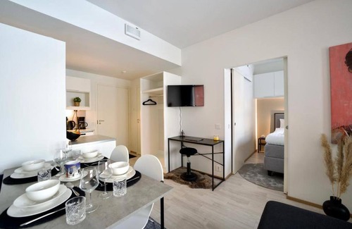 Rovaniemi Apartamento | 1BR Suite - King Size Bed - Wi-Fi - Sauna