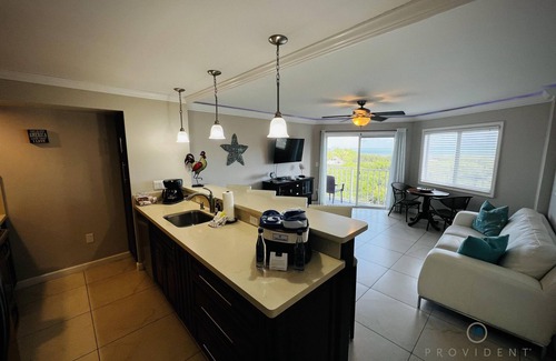 Tavernier Condominio | 1BR w/Pool, Beach, Near Marine & Bird Sanctuaries
