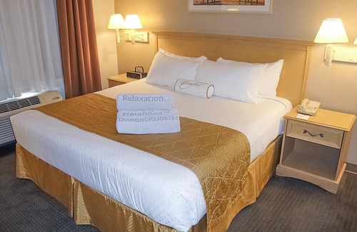 Miramonte Complejo | 1BR w / WiFi & Resort Piscina Cerca Attractions- Golf, Caminata, Explora, Shop & Dine!
