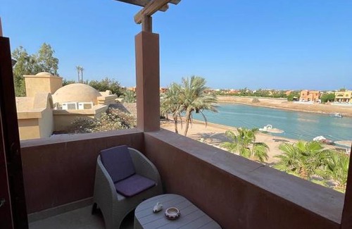 El Gouna Chalet De Esquí | 1BR west golf