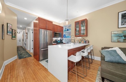 Near West Side Apartamento | 1F Chicago's Little italy Graystone nearDowntown