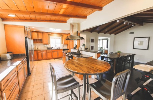 Hermosa Village Casa | 1mile to Disneyland family friendly House with a pool, hot tub, and game room