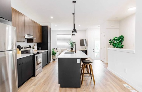Winnipeg Casa | *1min Riverview Health 7min Downtown Free Parking