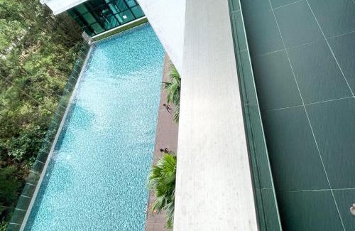 Bukit Indah Apartamento | 1min to BukitIndah AEON Skyloft 3BR Muji PoolView