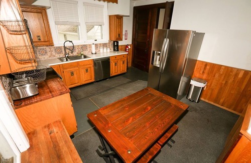 Oneonta Casa | Alquiler de primera clase Munson Manor VII