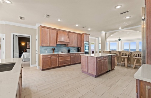 East End Casa | 1st Dibs, Gulf front, private pool