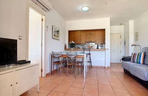 Playa Honda Apartamento | Apartamento en el primer piso, complejo en primera línea, vista al mar