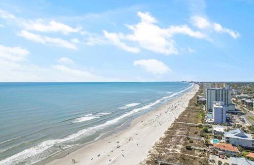 North Myrtle Beach Apartamento | 1st Floor - Dog Friendly - 4 beds - Resort Pools by myBeach Vacation Rentals