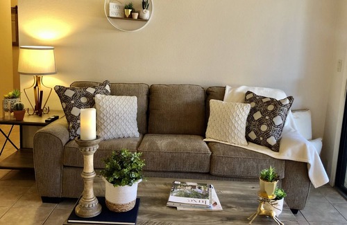 Scottsdale Ranch Condominio | Primer piso condominio pintoresco y acogedor en Scottsdale AZ!