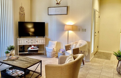 Scottsdale Ranch Condominio | Primer piso condominio pintoresco y acogedor en Scottsdale AZ!
