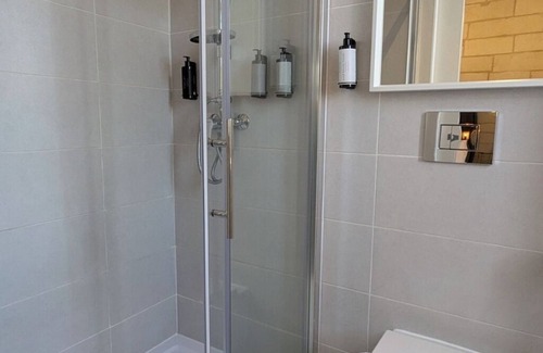 Cospicua Apartamento | 1st Floor Studio with Traditional Maltese Balcony