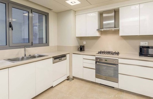 Beirut Central District Apartamento | 1st Lvl Solidere 1-BR · Tune 1-Bedroom Apartment At Kantari Beirut
