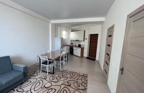 Cholpon-Ata Apartamento | 2х-комнатная Квартира Взморье Резорт Первая линия с видом на озеро
