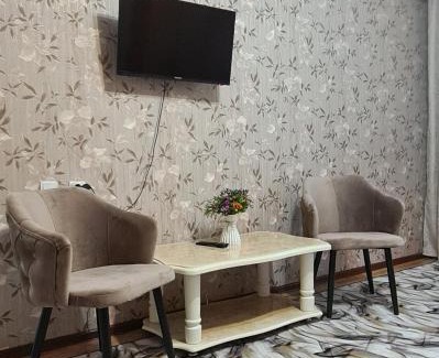Shymkent Apartamento | 2х-ком Улица 1 Мая дом 1 - 2й этаж