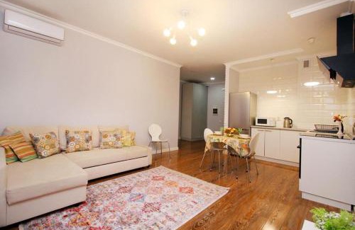 Almaty Apartamento | 2-комнатные апартаменты в ЖК Шахристан 115