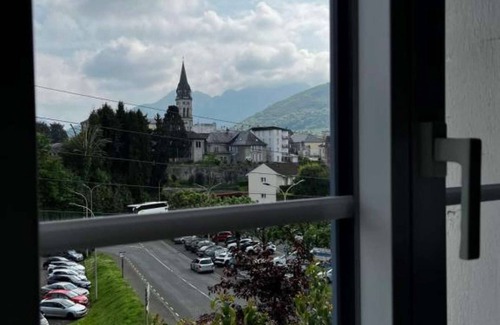 Lourdes Apartamento | 2-1 Charming T2 bis near train station and town center - Parking nearby