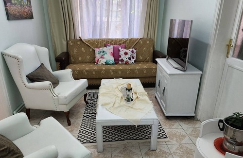 Beykoz District Apartamento | 2+1 Flat in the Garden at the Bosphorus