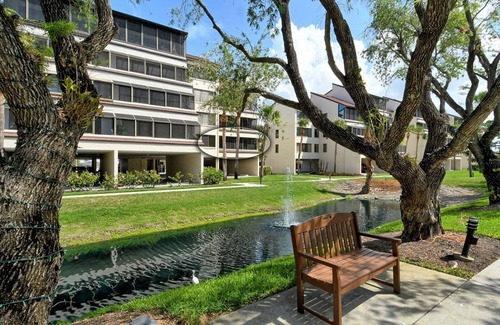 Siesta Key Condominio | 2-106 in Sarasota, FL
