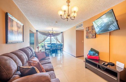 Barrio Santa Lucía Apartamento | 2-17 Jaco Beach Beautiful Costa Linda Condo