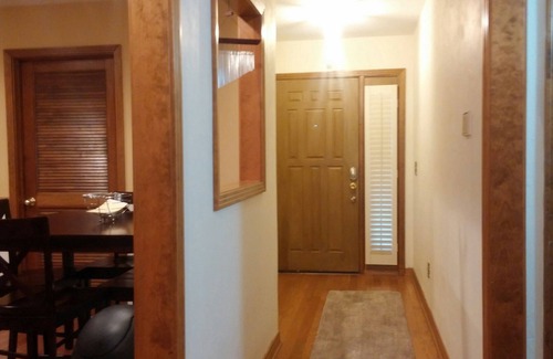 Southside Condominio | 2/2 Beautiful & Centrally Located