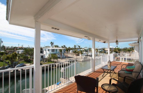 Doctor's Arm Casa | 2/2 Canal Front Home Big Pine Key. ¡Fácil acceso al océano y al golfo!