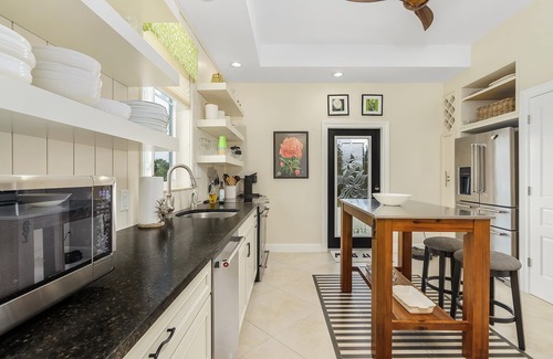 Bokeelia Casa | 2/2 Home in Bokeelia, Boat Lift Included!