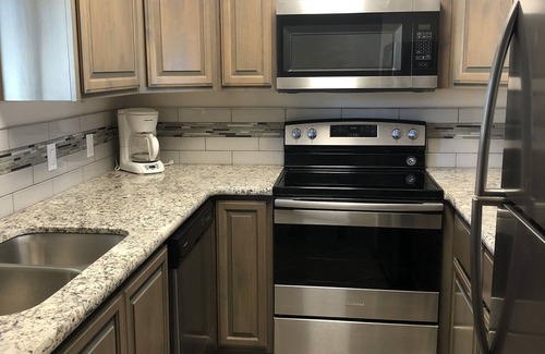 Lake Havasu City Condominio | 2+2+sleeper sofa ground floor close to the lake ,boat launch ,London bridge