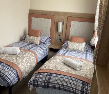 Andover Casa | 2-6 guests Holiday Home in Durdle Door