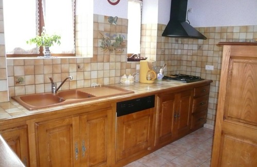 Castelnau-de-Mandailles Casa | 2/8-PERSON GITE IN THE AUBRAC REGIONAL NATURE PARK